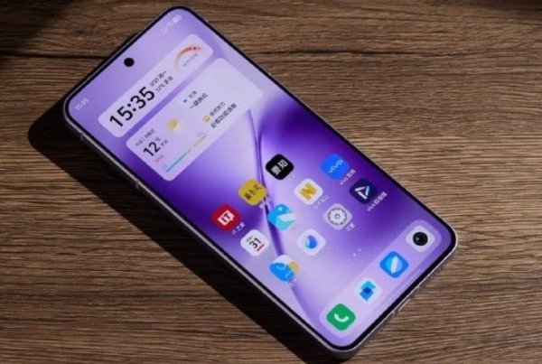 配资靠谱证券配资门户 vivo旗舰重回低价, 16GB+1TB+6200mAh, 国补后的“真香机”
